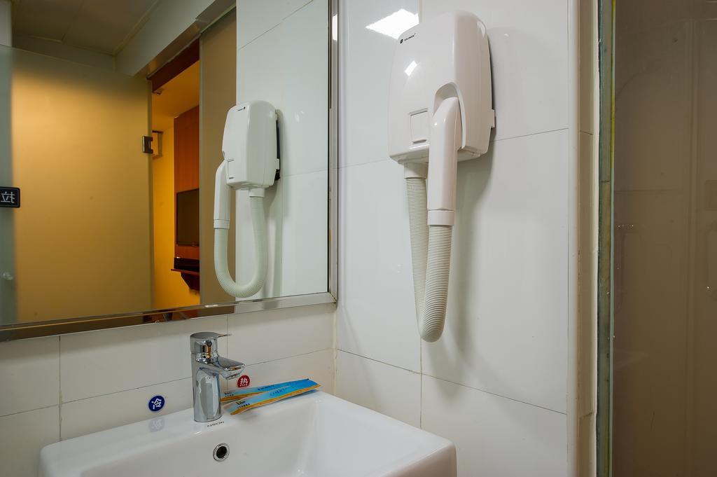 Отель 7Days Premium Guilin Seven Star International Exhibition Center Номер фото