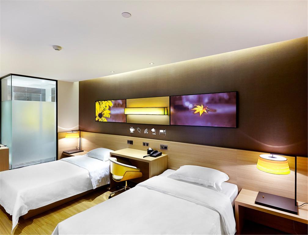 Отель 7Days Premium Guilin Seven Star International Exhibition Center Экстерьер фото